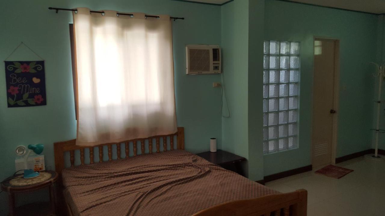 Sofias House Rental Tagbilaran Extérieur photo